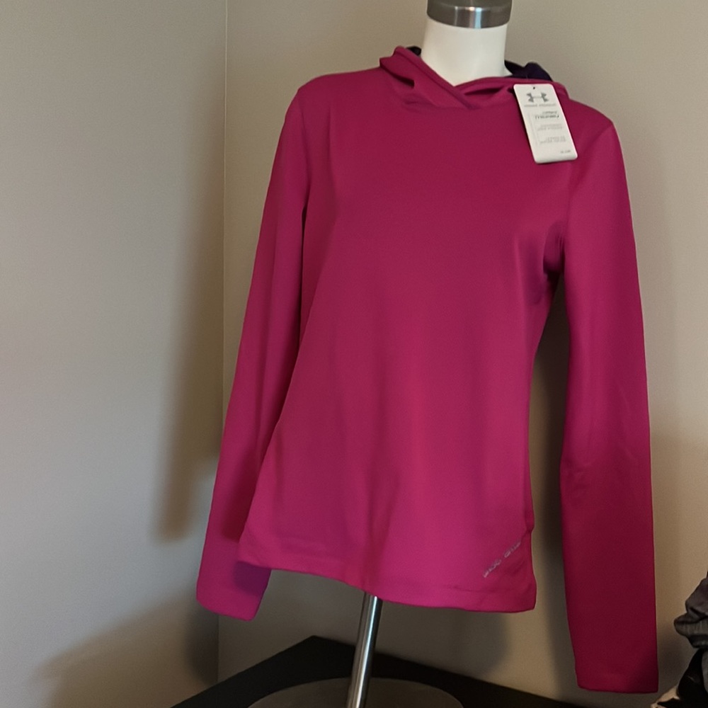 Under armour pullover with hood